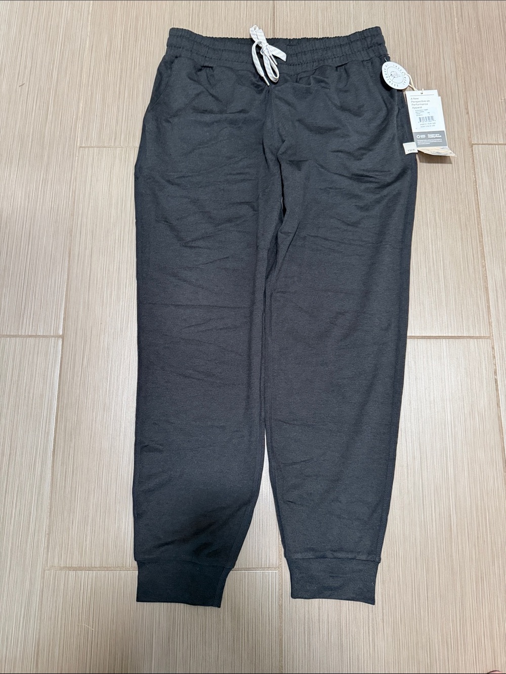 Vuori Performance Jogger women’s- Black Heather